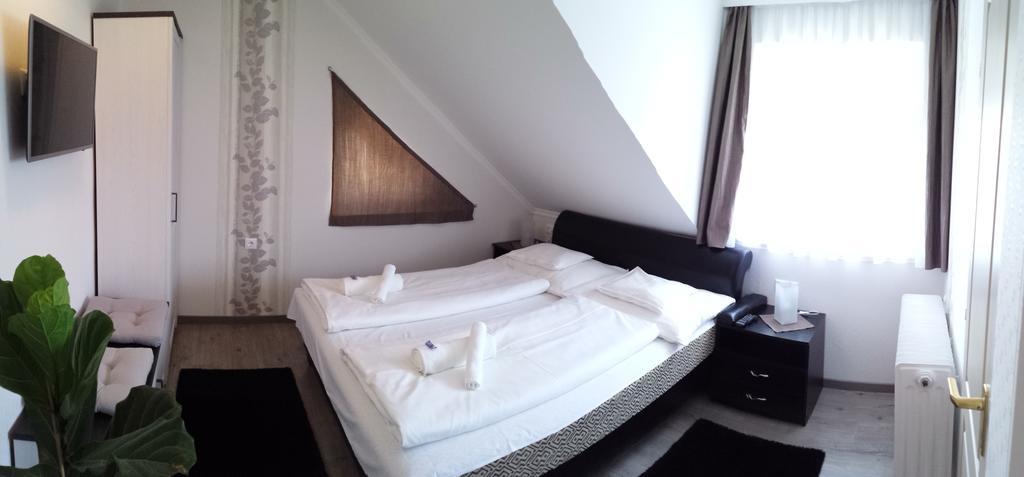 Szabo Vendeghaz Hotel Villány Екстериор снимка