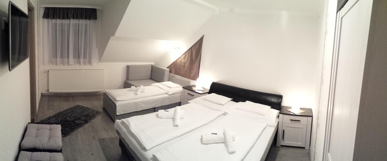 Szabo Vendeghaz Hotel Villány Екстериор снимка