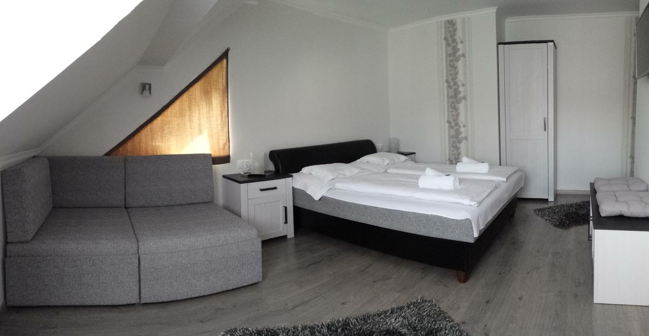 Szabo Vendeghaz Hotel Villány Екстериор снимка