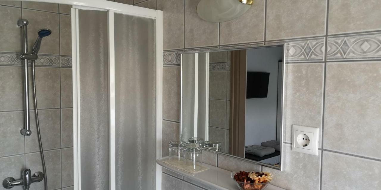 Szabo Vendeghaz Hotel Villány Екстериор снимка